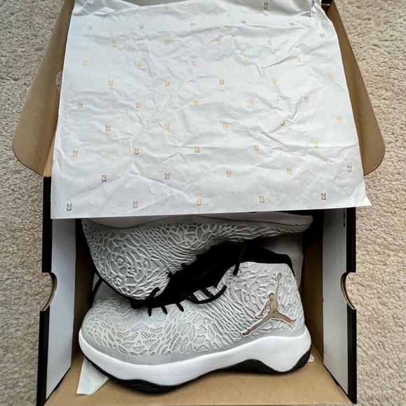 Jordan Ultra Fly Metallic Copper Coin Men’s Sneakers - Picture 12 of 13